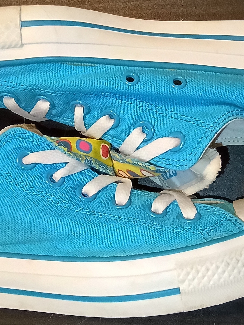 Converse Turquoise Low Top Canvas Sneakers with Polka Dot Tongue - Picture 3 of 10